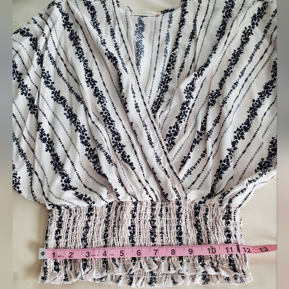 By Together Kimono style blouse - Picture 9 of 9